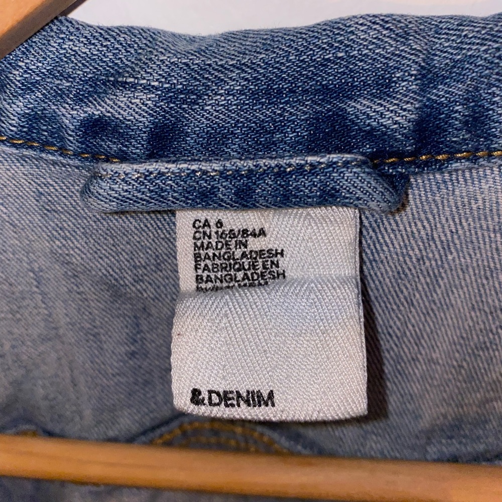 Jean jacket - Picture 3 of 3